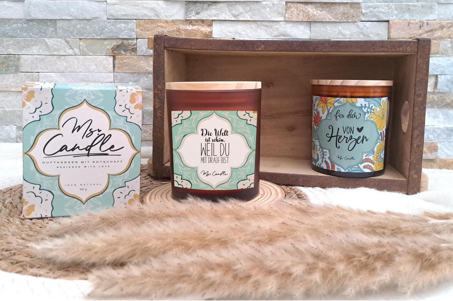 Duftkerze mit Botschaft - Die Welt ist schön, weil du mit drauf bist